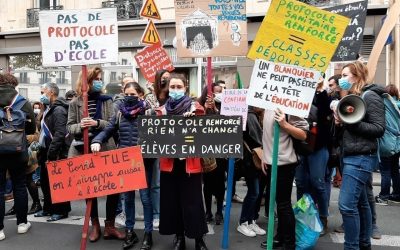 Covid-19 : Grève sanitaire à Paris : des lycées bloqués et des enseignants dans la rue